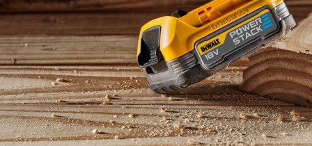 DEWALT sistem upravljanja baterije: kako deluje pametna povezljivost orodja